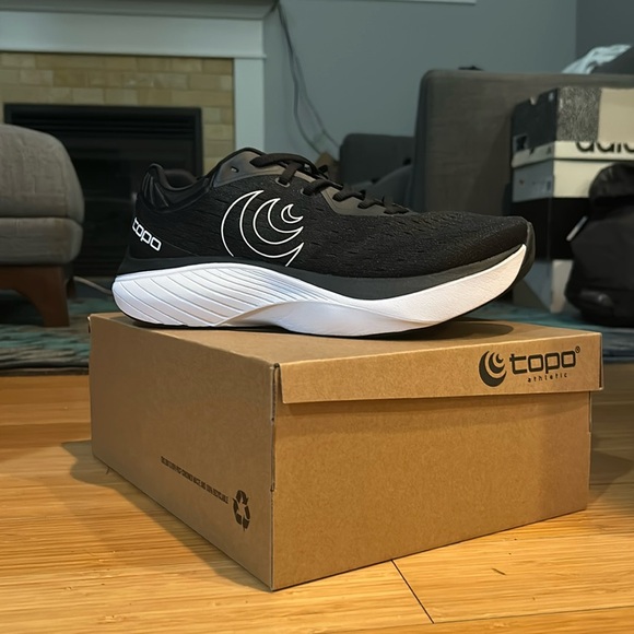 Men’s Topo Atmos - Picture 2 of 6